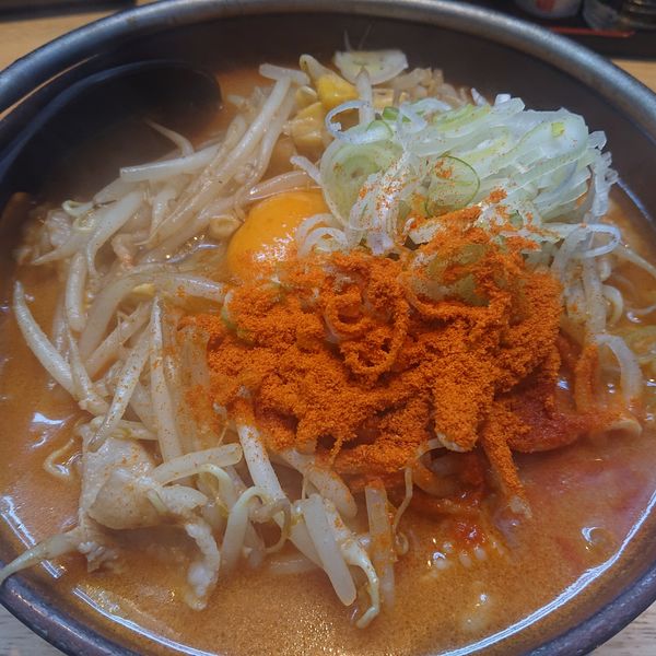 「キムチ納豆辛980円」@柳家 総本店の写真