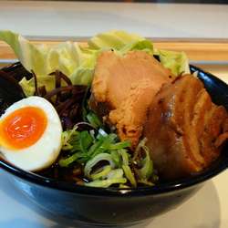 熊本全部入りらーめん