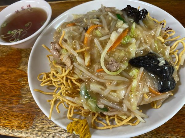 「カタやきそば」@新華楼の写真