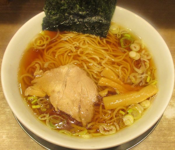 「中華そば　490円」@舎鈴 エキュート赤羽店の写真