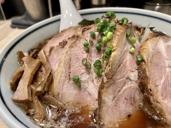 「ちゃーしゅーめん 中盛」@らーめん はな火屋の写真