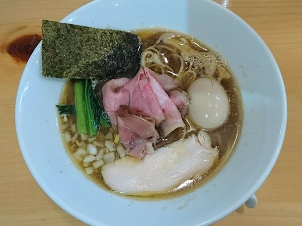 「純煮干しそば」@麺屋BISQの写真