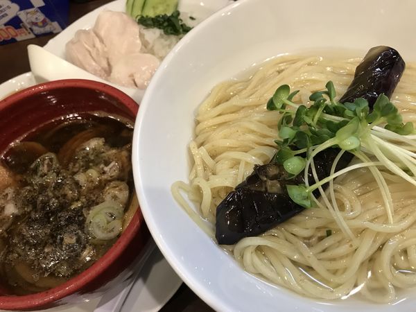 「淡麗昆布水のつけ麺 大 (300g) 他 1,100円」@山麺の写真