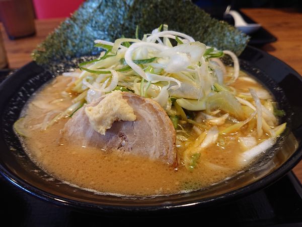 「濃厚伝丸らーめん」@伝丸 17号渋川伊香保IC店の写真