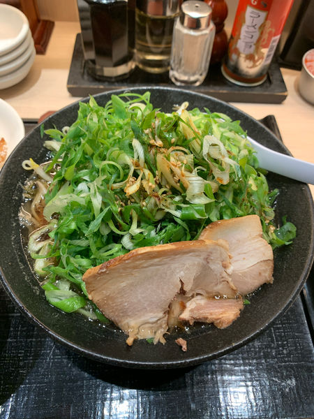 「九条ねぎらーめん」@らーめん しおじの写真