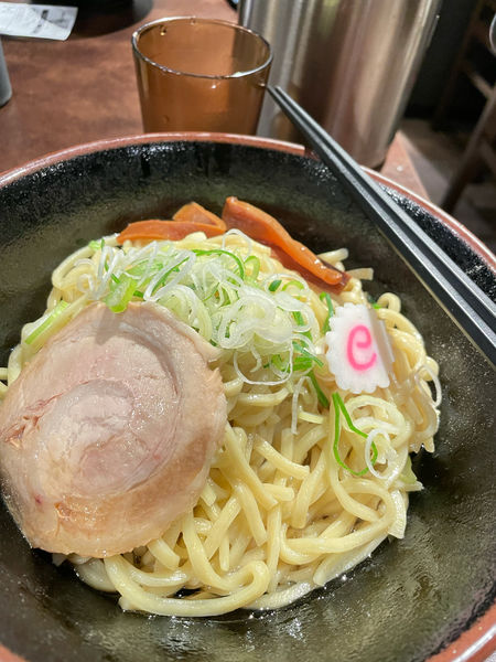 「油そば 特盛」@油そば専門店 ぶらぶら 横浜本店の写真