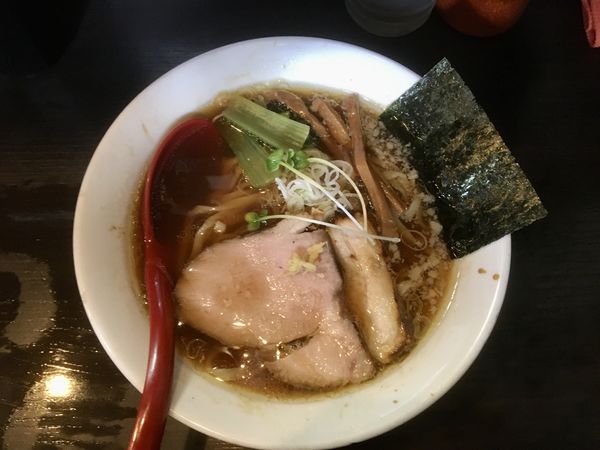 「醤油ラーメン」@麺処 夏海の写真