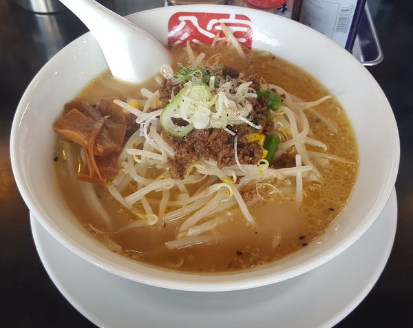 「バタ丸（バター味噌麺）」@宝介 一関店の写真