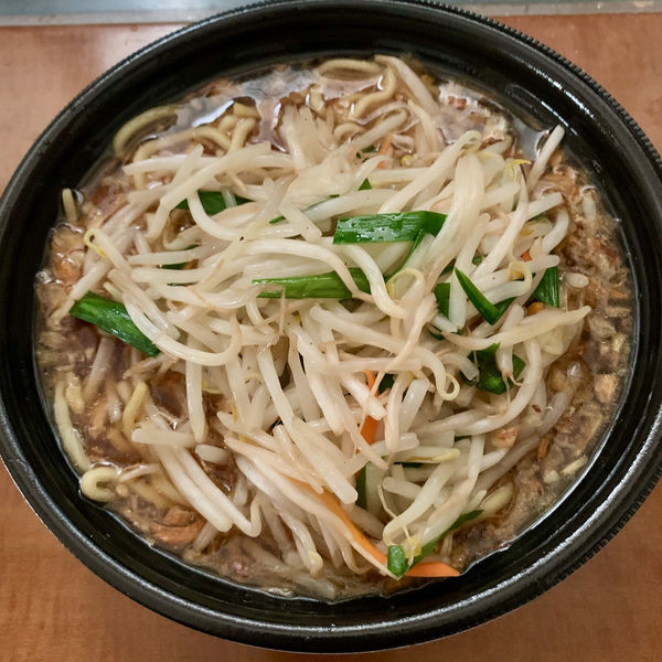 【デリバリー】もやし麺（写真）＋チャーハン（中華麺＋餃子）