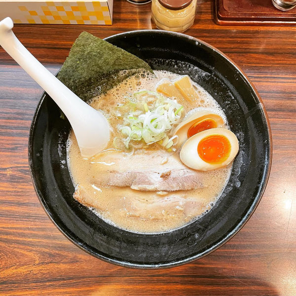 「味玉ラーメン」@ラーメン長山の写真