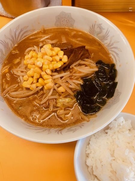 「味噌ラーメン 750円　小ライス無料」@熊ぼっこの写真
