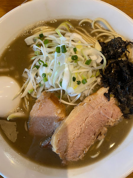 「濃厚煮干しそば」@中村屋総本山の写真