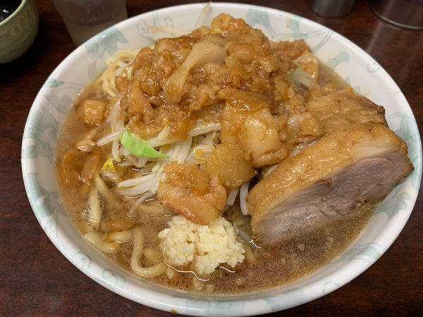 「小ラーメン ニンニク アブラマシマシ」@ラーメン二郎 めじろ台店の写真