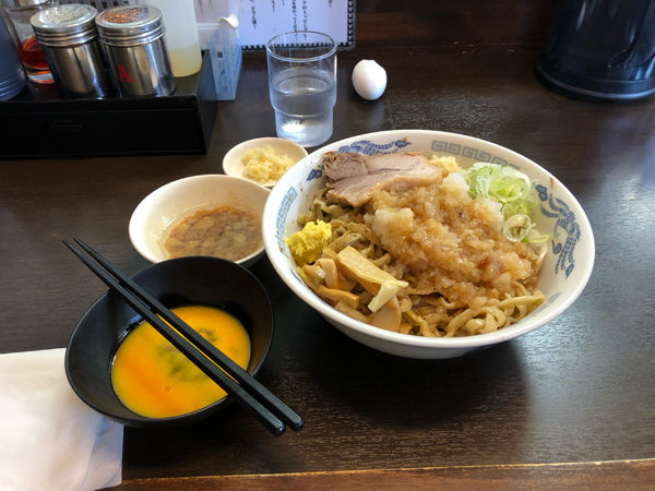 「冷やし油そば（中）」@ラーメンどでん 大宮店の写真