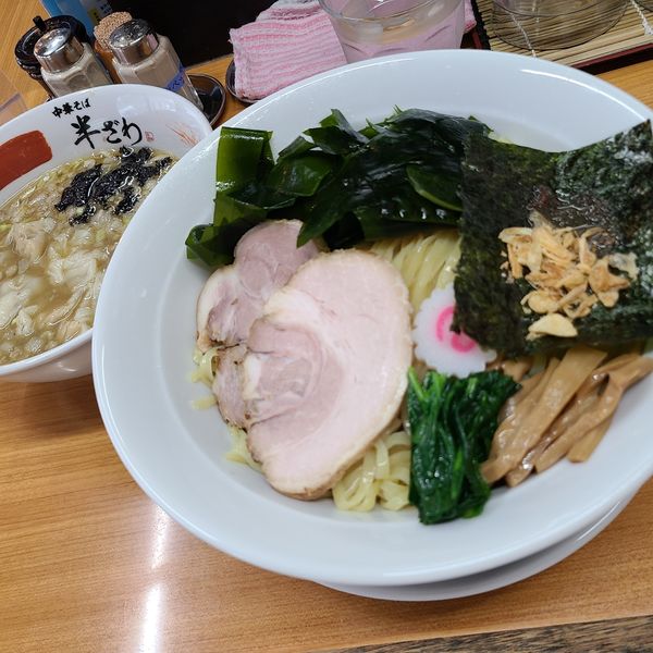 「煮干しつけそば　塩冷」@中華そば 半ざわの写真