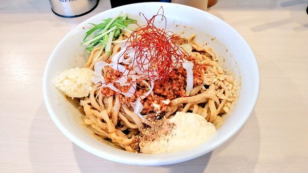 「【限定】冷やしまぜそば〜担々麺〜(大蒜･ガリマヨ･シビレ増)」@鷹の目 蒲田店の写真