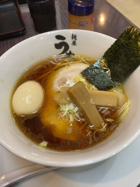「醤油ラーメン　細麺」@麺屋 うめはら あずま店の写真