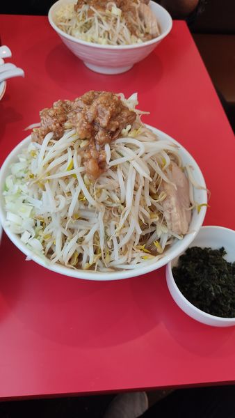 「ラーメン大　麺増し100g」@豚ゆうの写真