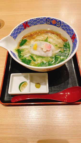 「ふぐ出汁潮ラーメン」@ふぐだし潮 八代目けいすけ 東急プラザ銀座店の写真