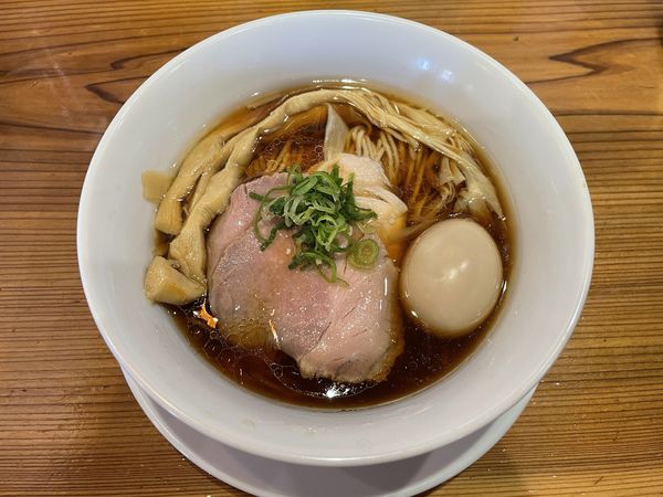 「特製醤油らぁ麺1100円」@らぁ麺にしの田の写真