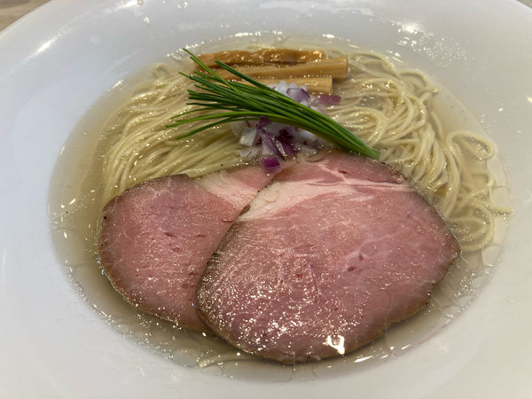 「中華蕎麦(塩)」@宍道湖しじみ中華蕎麦 琥珀 東京本店の写真