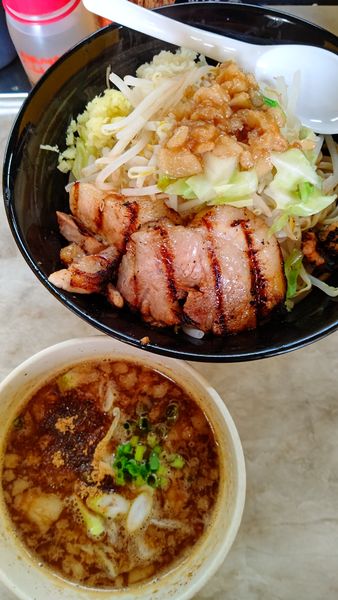 「濃厚魚介豚骨つけ麺　900円」@自家製ラーメン麺屋ラッキーの写真