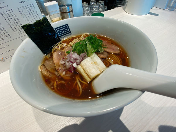 「10食限定柚子香る炙り鴨ラーメン¥1200」@淡麗拉麺 己巳の写真