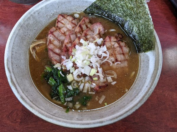 「炙りチャーシュー麺」@拉麺工房 暁の写真