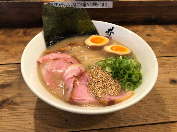 「博多豚骨（特製）＋替玉」@井田商店の写真