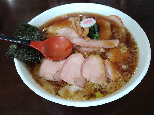 「焼豚ワンタン麺¥1,110+大盛¥170」@とら食堂 松戸分店の写真