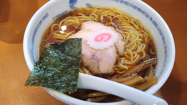 「らぁ麺　大盛」@たけちゃんにぼしらーめん 調布店の写真