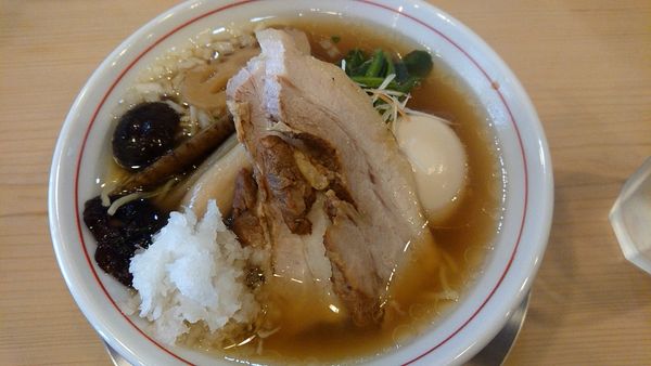 「特製ラーメン 1000円 税込」@中華そば すばる食堂の写真
