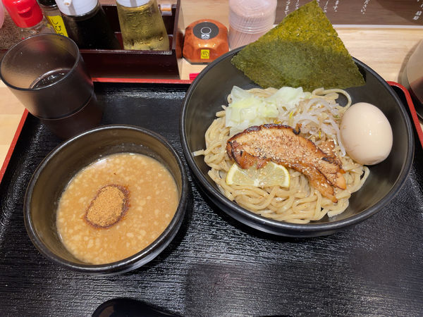「濃厚魚介とんこつつけ麺」@つけ麺専門店 だるまの写真