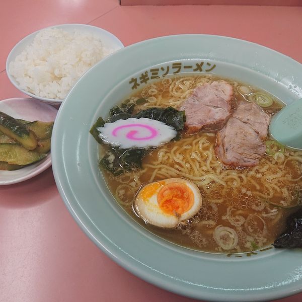 「ラーメン400円(ラーメンデー)、ライス150円」@ラーメンカシマ 棚倉店の写真