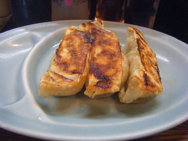 「半餃子」@ジャンボ餃子 天神の写真