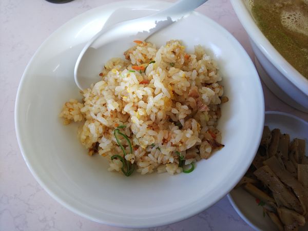 「【ランチセット】ラーメン＋ミニチャーハン　730円」@ラーメンショップ 黒石店の写真