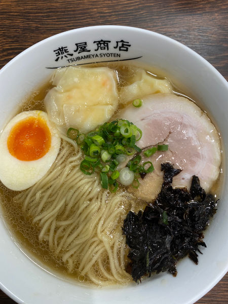 「シュウマイ入り蟹ラーメン」@中華そば 燕屋商店の写真