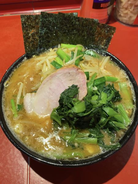 「ラーメン＋ニラもやし」@厚木家の写真