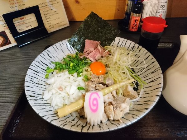 「濃厚玉子と比内地鶏の油そば」@麺匠えにしの写真
