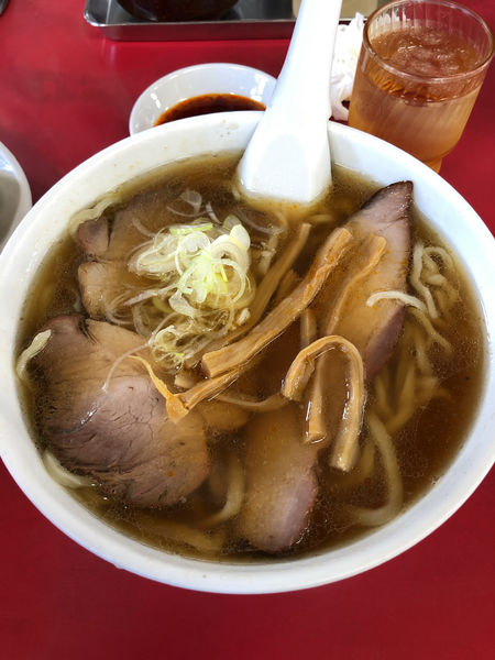 「手打ちチャーシューメン」@一品香 駅南店の写真