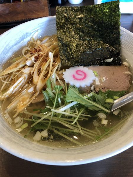 「塩らぁめん+味玉plusネギ」@生竜の写真