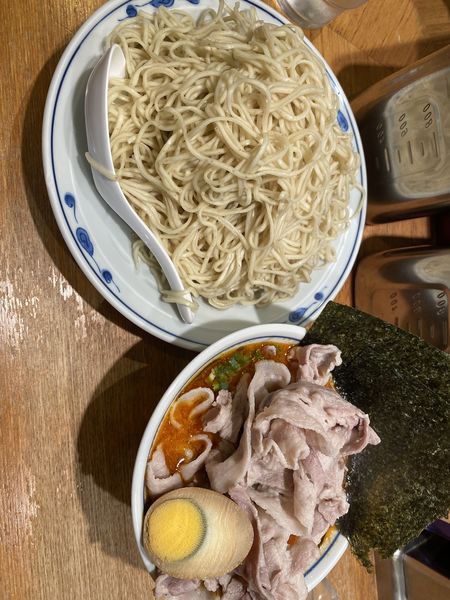 「旨辛肉盛つけめん」@らあめん 渋英の写真
