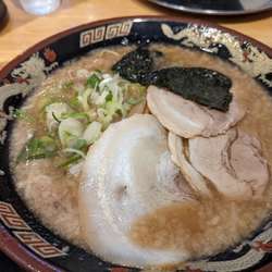 豚骨ラーメン