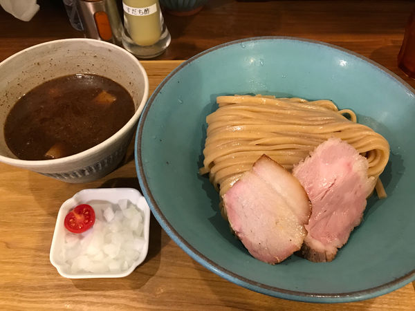 「つけ麺　900円」@いかれたNOODLE Fishtonsの写真