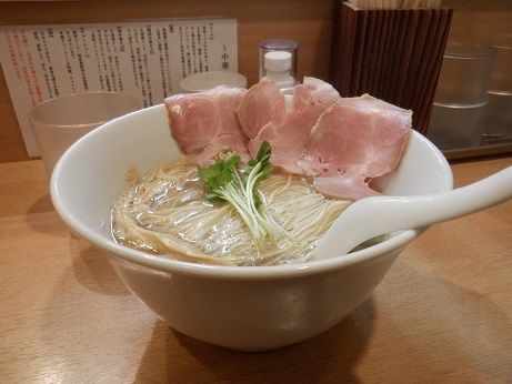 「塩中華そば」@中華そば 流川の写真