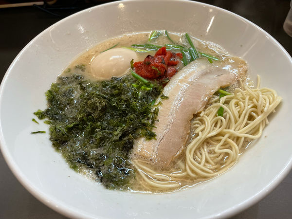 「味玉梅豚骨980円」@茨城豚骨 とんこつ家 高菜の写真