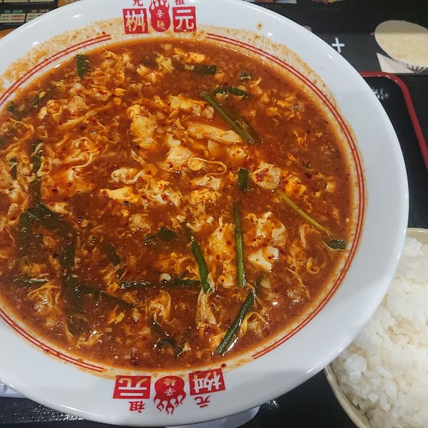 「カレ麺(5辛)1100円Cセット310円替玉(縮れ麺)160」@元祖辛麺屋 桝元 ららぽーと湘南平塚店の写真