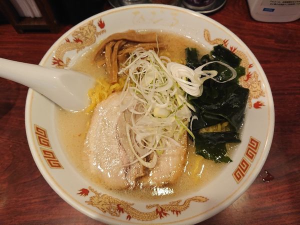 「函館塩らーめん７３０円＋麺大盛１５０円」@北海道らーめん ひむろ 上野店の写真