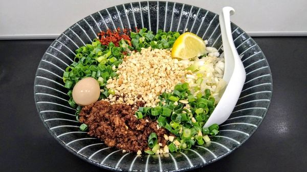 「新担担麺(細麺・ちょい辛)」@自家製麺SHINの写真