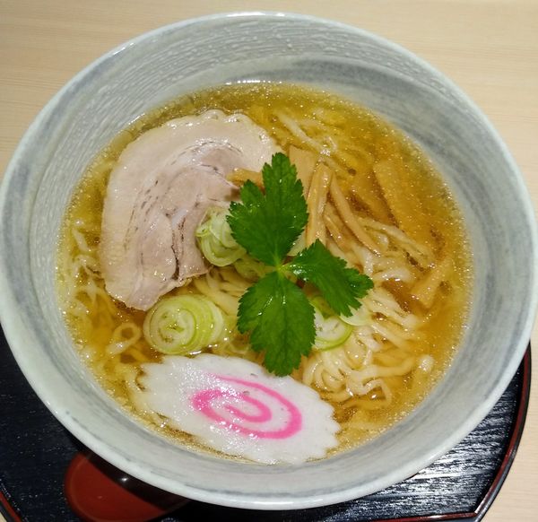 「醤油らーめん 780円 Aセット320円」@らーめん 伎なりの写真